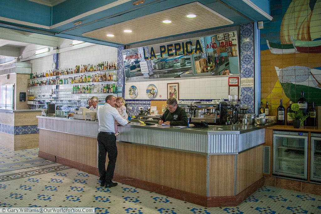 The counter of La Pepica, Valencia, Spain