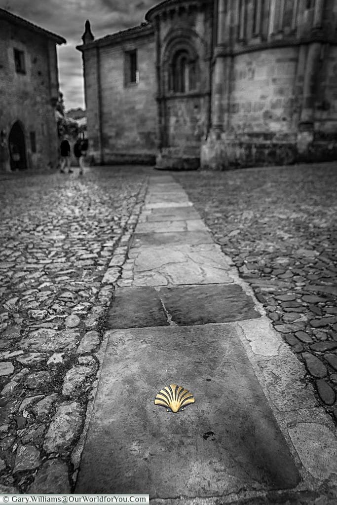 Highlighting the way, Santillana del Mar, Cantabria, Spain