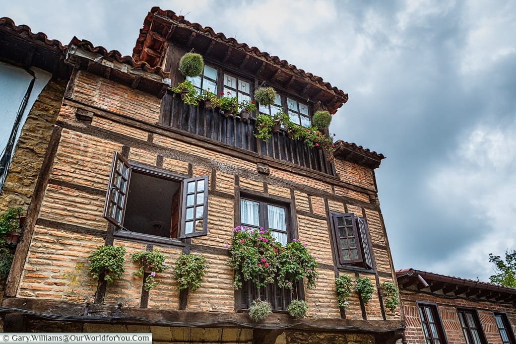 Facade of El jardin del Marques bar restaurant. Santillana del Mar,  Cantabria, Spain, Stock Photo, Picture And Rights Managed Image. Pic.  V57-2715670