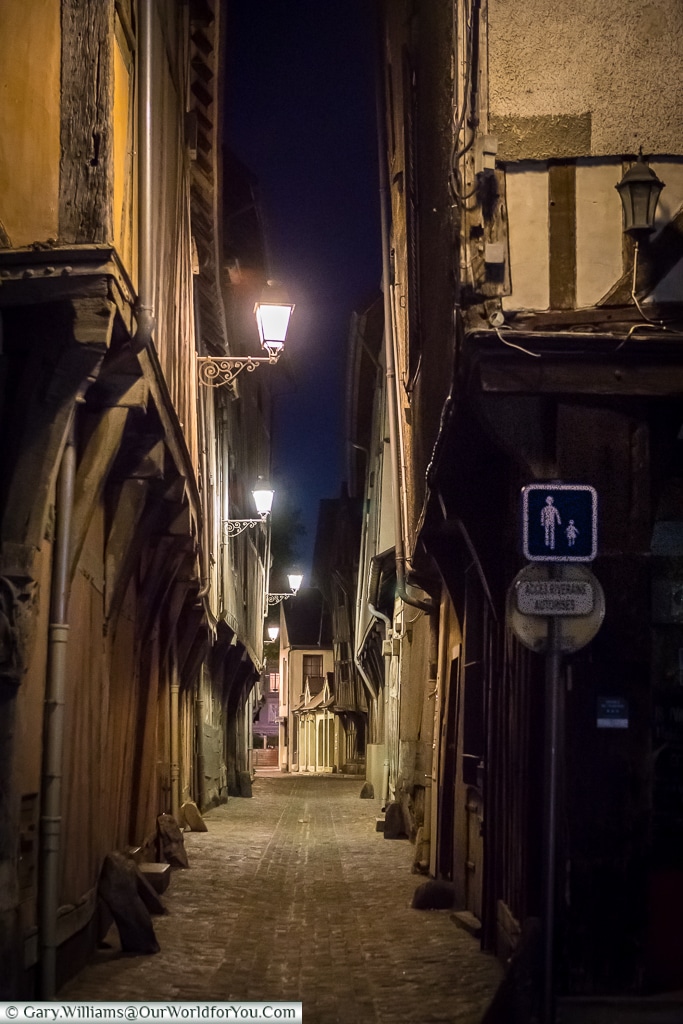 The lanes at night, Troyes, Champagne, Grand Est, Franceance
