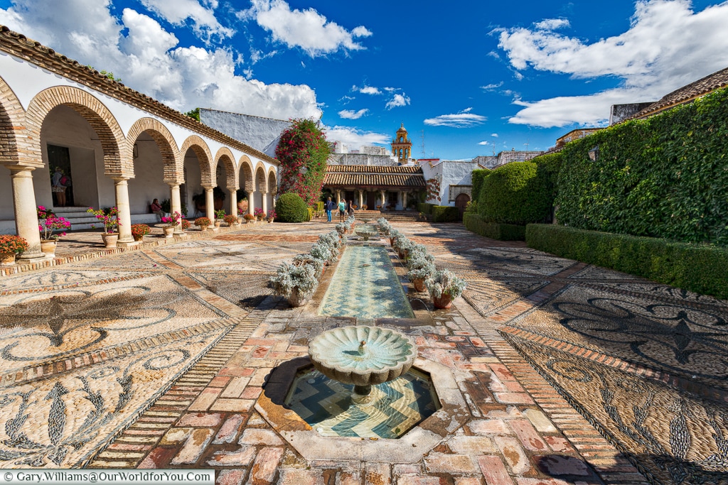 Beautiful open spaces in the Palacio de Viana, Cordoba, Córdoba
