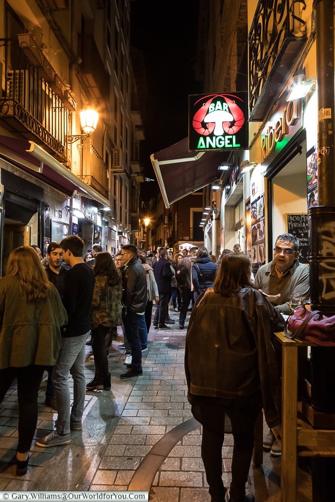 The evening on Calle del Laurel,  Logroño, Spain