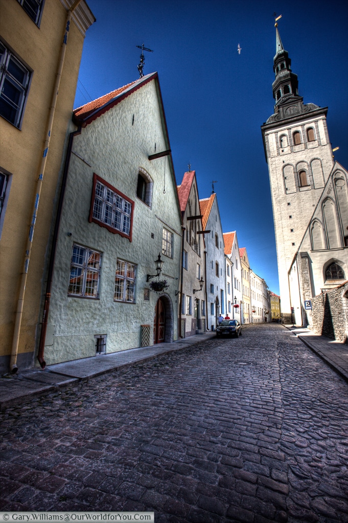 A stylised view of another of Tallinn's many cobble lanes & streets.