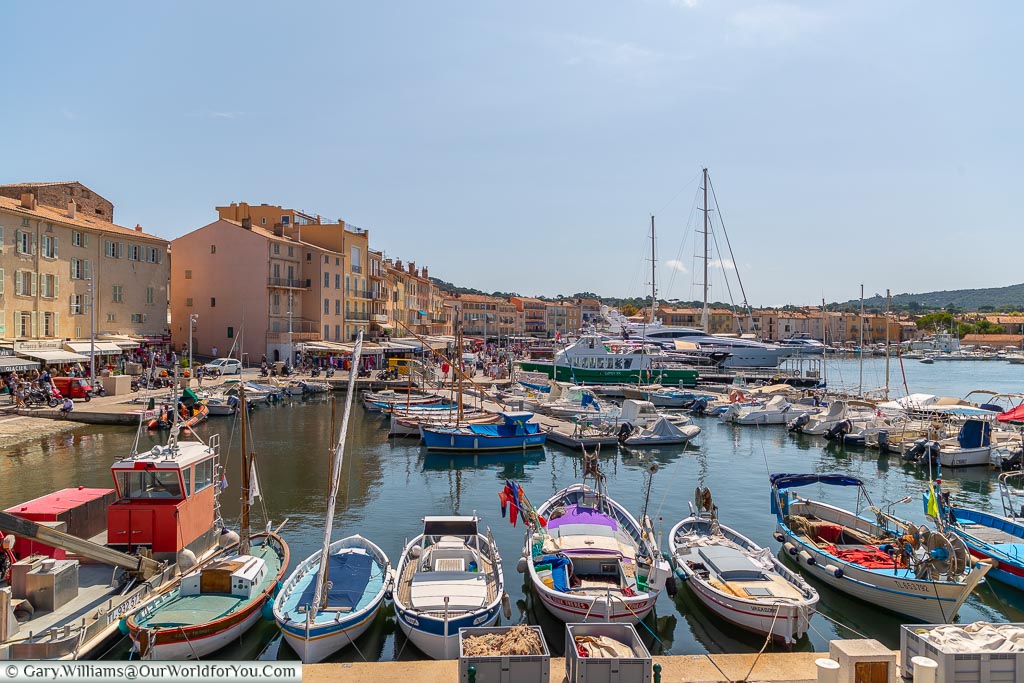 A stroll around the harbour of Saint-Tropez, France - Our World for You