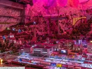 Night Falls, Miniatur Wunderland, Hamburg, Germany