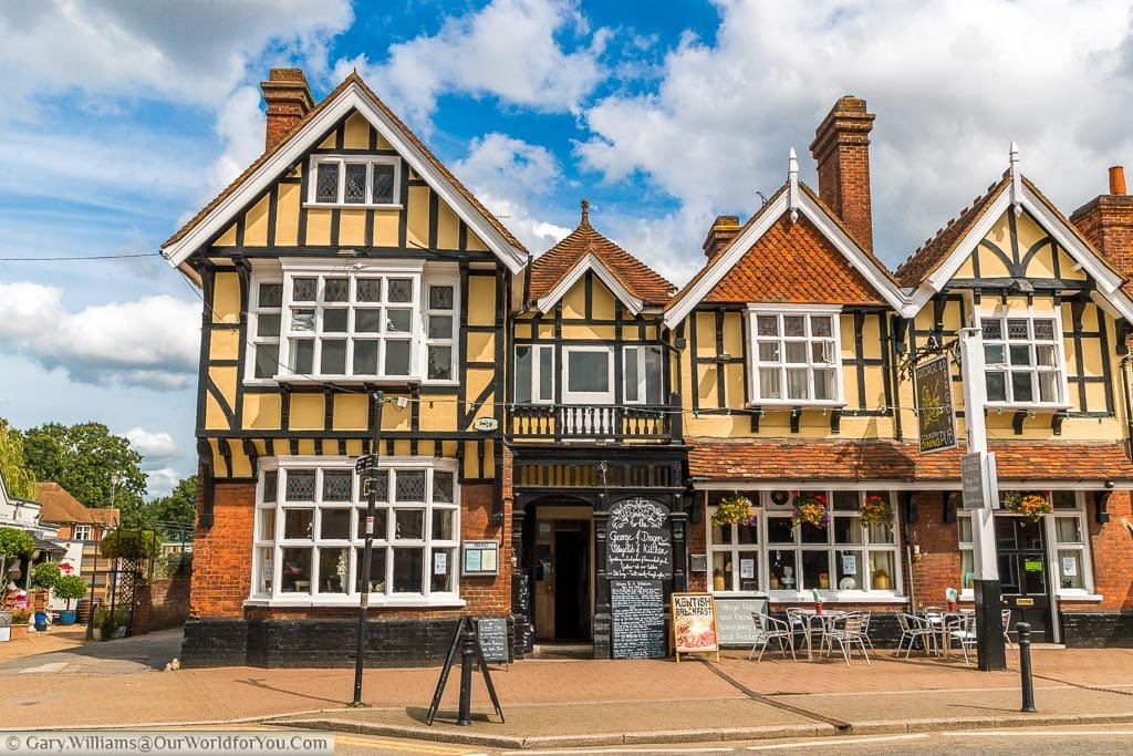 The village of Headcorn in Kent, England - Our World for You