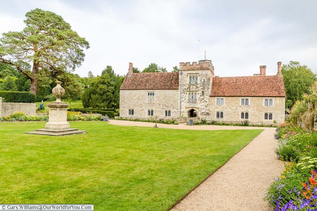 A charming day out at Ightham Mote in Kent - Our World for You