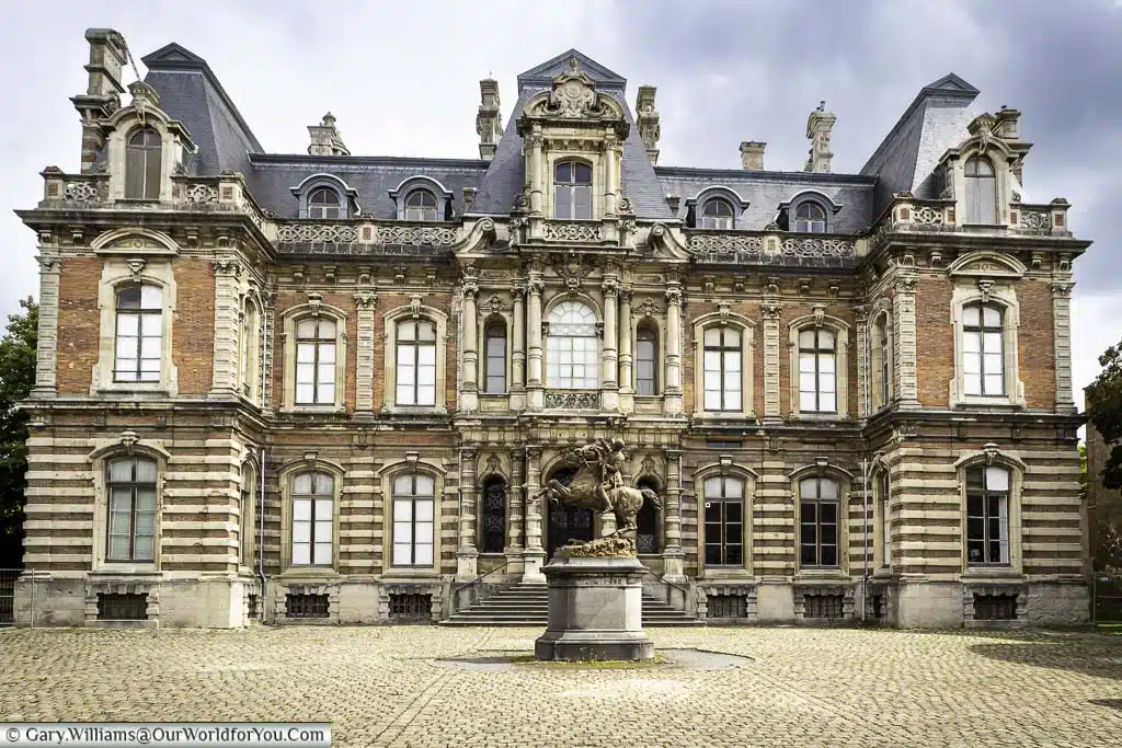 the courtyard view of the elegant champagne house château perrier on the avenue de champagne in epernay in france