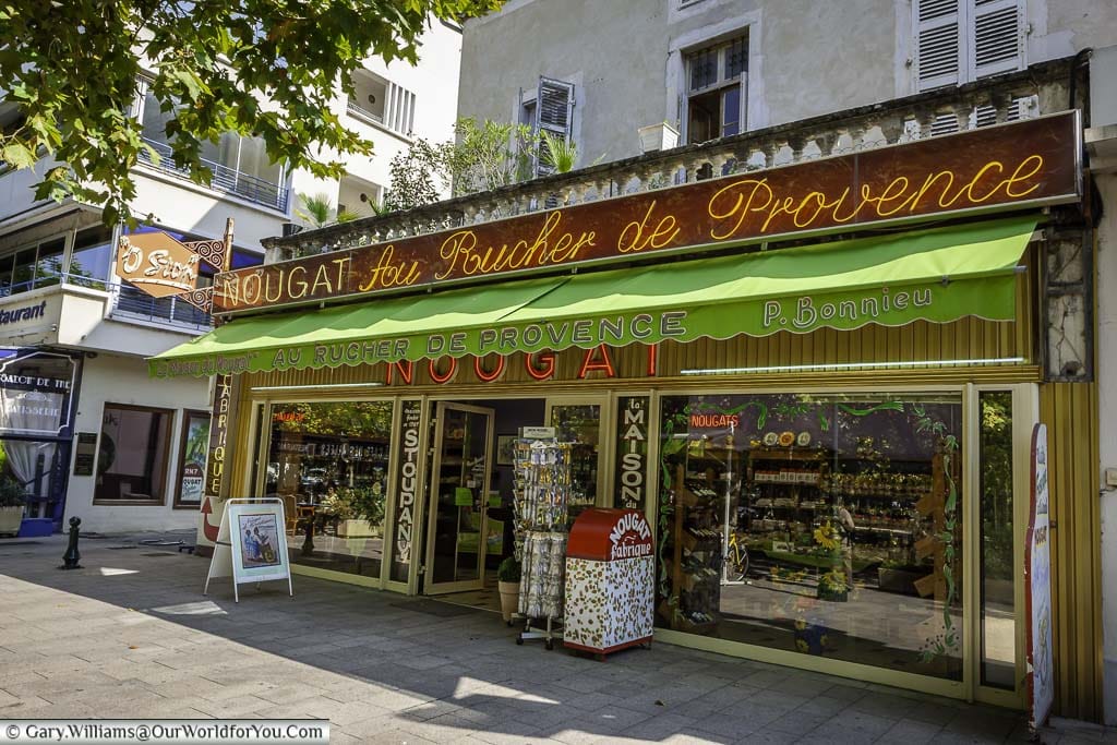 A shop in Montelimar dedicated to the sale of nougat, in the region renowned for this sweet treat.