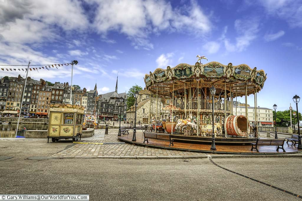 Like so many towns in France, Honfleur has a wonderful, historic, carousel.