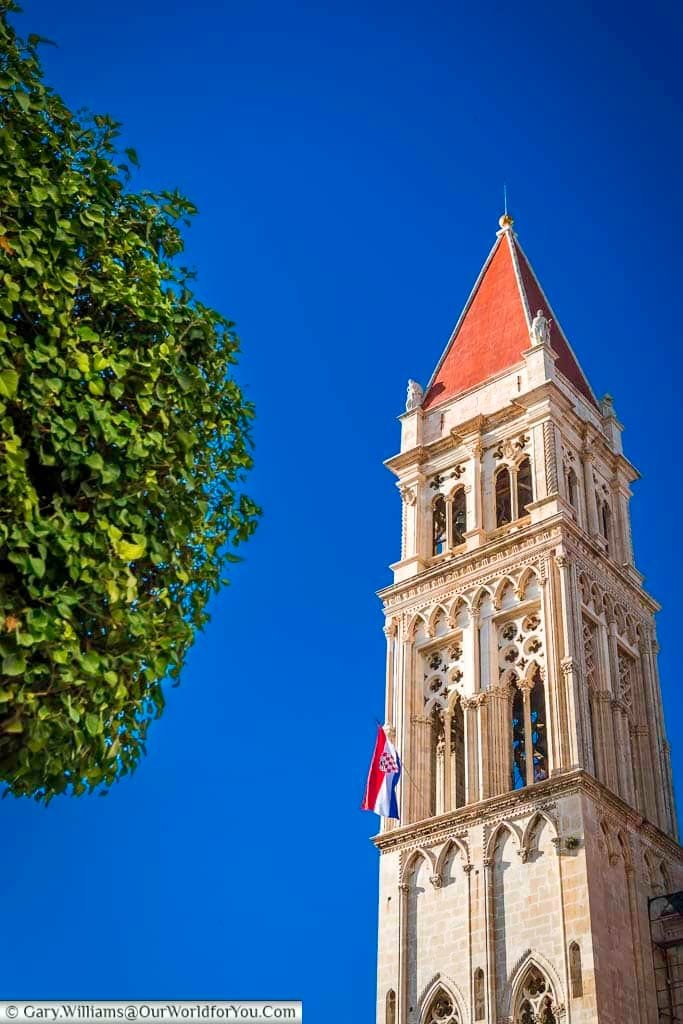 The top of the Cathedral of St. Lawrence which is clearly built in a Venetian style.