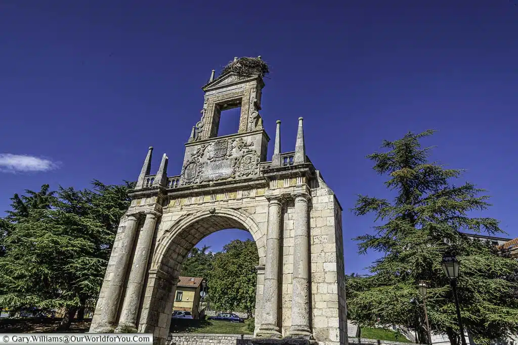 The free-standing historic stone arch of fernán gonzález in brugos in northern spain