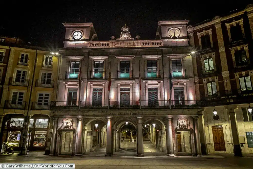 The town hall of burgos illuminated at night