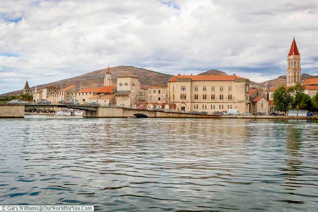 The view of trogir, with its clear Venetian influences, from the island of Čiovo across the Adriatic sea.