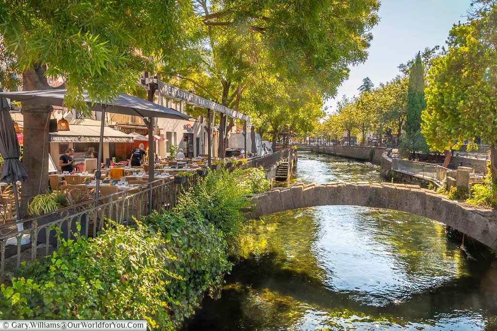 Featured image for “Charming villages and towns to visit in Provence”