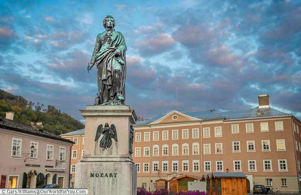 The statue of Wolfgang Amadeus Mozart stands proudly in Mozartplatz, one of Salzburg’s most iconic squares. Surrounded by historic buildings, it celebrates the composer’s lasting legacy in his birthplace.