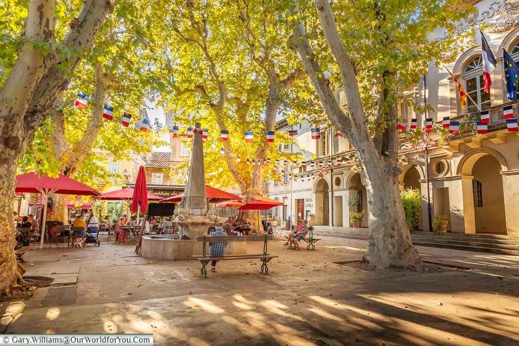 Featured image for “Escaping to Saint-Rémy-de-Provence, France”