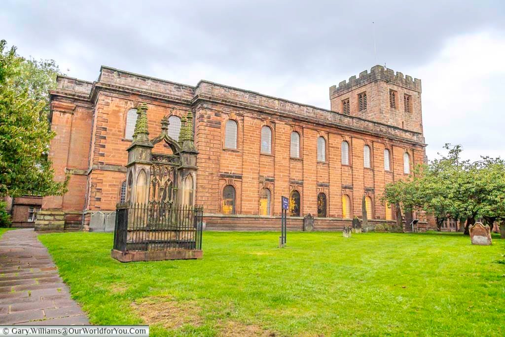 The historic St Andrew’s Church in Penrith features distinctive red sandstone architecture, a square tower and a peaceful churchyard. This beautiful Cumbrian landmark is surrounded by centuries of local history and heritage.
